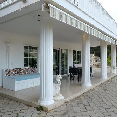 וילה Tuem Villa-8 Kisilik-plaja Yuerueme Uzakligi