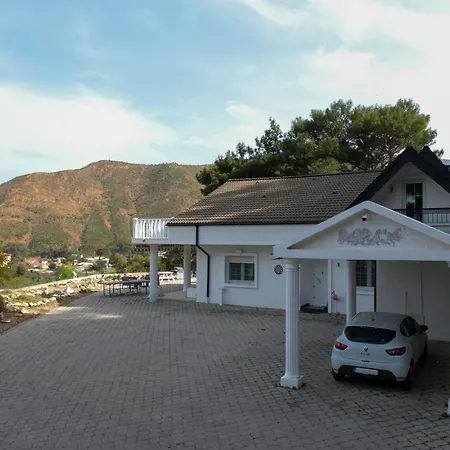 Tuem Villa-8 Kisilik-plaja Yuerueme Uzakligi וילה